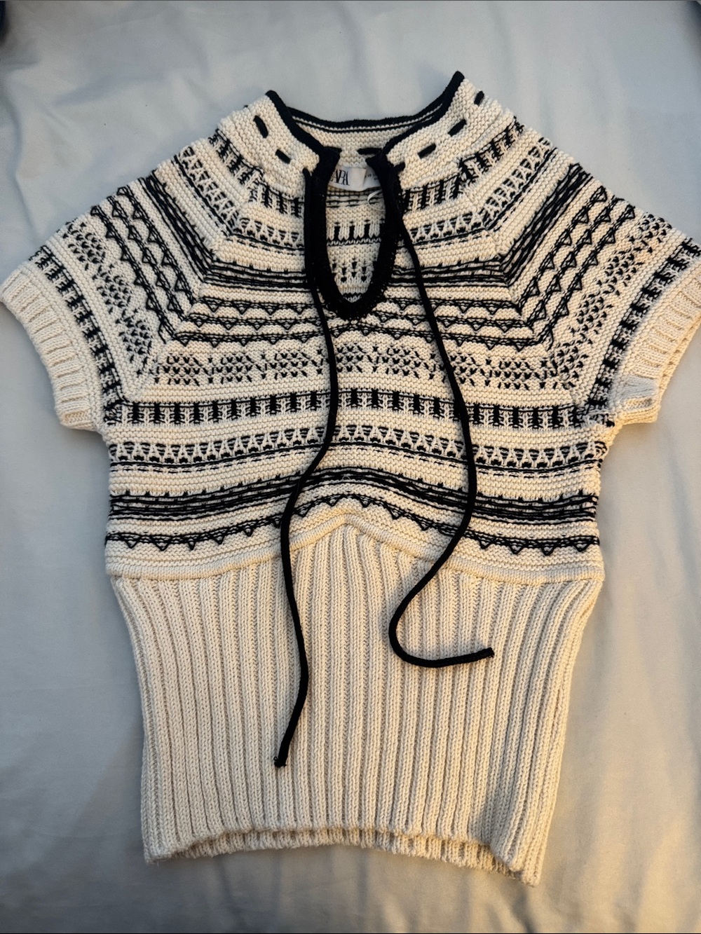 Zara Cream & Black Short-Sleeve Cowl Knit Top